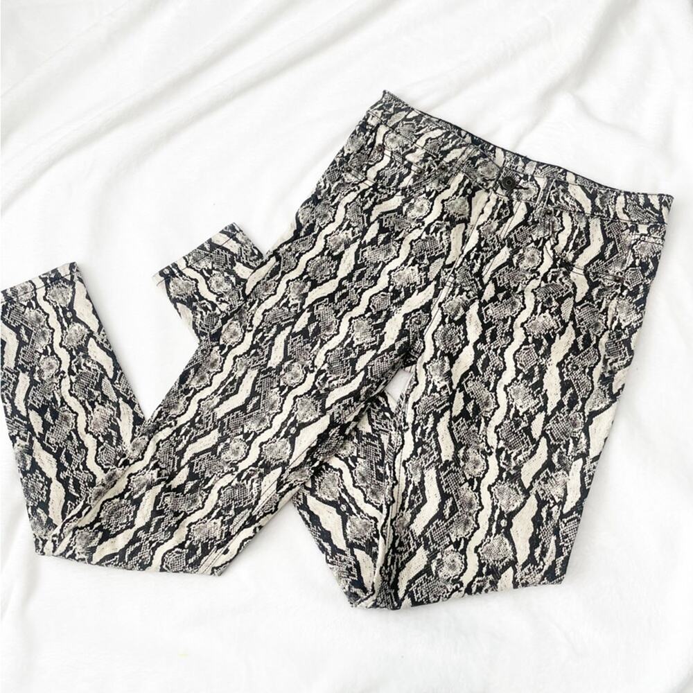 Wild Fable snake print high rise skinny jeans animal denim size 4